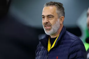 ΕΛΛΑΔΑ ο Πρόεδρος και... φουλ προγραμματισμός!