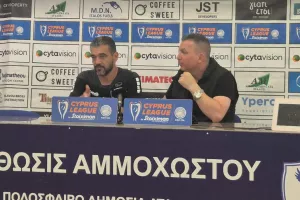 Μάρτινς: ''Θα μιλήσω με τον μάνατζερ μου / Πρώτα θα μιλήσω με την Ομόνοια Αραδίππου''