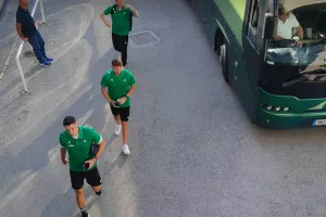(ΦΩΤΟΣ kerkida) Η άφιξη της Ομόνοιας 