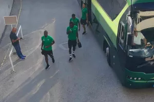 (ΦΩΤΟΣ kerkida) Η άφιξη της Ομόνοιας 