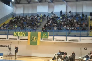 ΠΡΩΤΑΘΛΗΤΡΙΑ η Πετρολίνα ΑΕΚ! (φώτος)