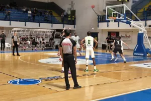 ΠΡΩΤΑΘΛΗΤΡΙΑ η Πετρολίνα ΑΕΚ! (φώτος)