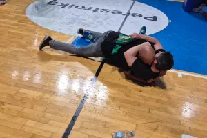 ΠΡΩΤΑΘΛΗΤΡΙΑ η Πετρολίνα ΑΕΚ! (φώτος)