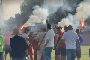 (ΦΩΤΟΣ) Eξάρα και πανηγυρική άνοδος για Α.Σ Μανδριών 