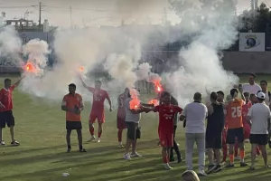 (ΦΩΤΟΣ) Eξάρα και πανηγυρική άνοδος για Α.Σ Μανδριών 