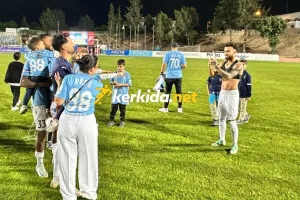 Ζάζα σε ρόλο... φωτογράφου! (Φώτος Kerkida)
