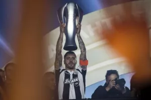 Ο Βιεϊρίνια ετοιμάζεται για το τελευταίο του παιχνίδι στην Τούμπα
