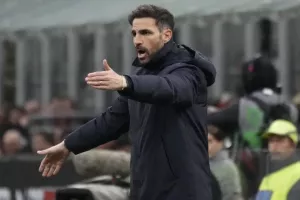 Συνάντηση Κλοπ – Φάμπρεγας για τη θέση στον πάγκο