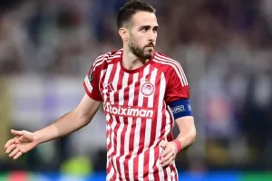 Διάψευση από τον Ολυμπιακό για τον Φορτούνη