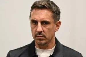 «Μπλόκο» από τη Φόρεστ στον Νέβιλ