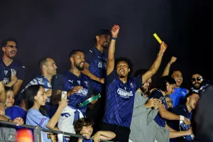 "Καλημέρα πρωταθλητές 🏆"