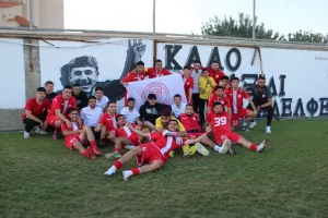 Πανηγύρισαν ξέφρενα την άνοδο (βίντεο/φώτος)