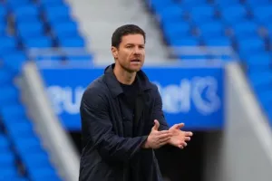 Ο Τσάμπι Αλόνσο ζητά ενίσχυση στην μεσαία μεσαία γραμμή της Ρεάλ
