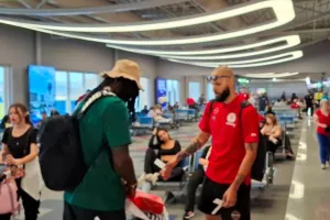 Τα είπαν πριν την πτήση για Final Four οι... παλιόφιλοι Φουρνιέ και Λεσόρ