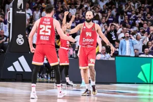 Φουρνιέ: «Βγήκαμε πρώτοι, παίξαμε καλό μπάσκετ, οπότε γιατί να αλλάξουμε…»