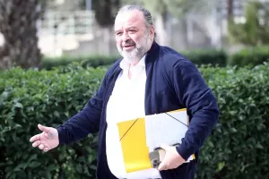 Σε διαδικασία επαφών και τελικών ραντεβού μέχρι να παρθεί η απόφαση για τον εκλεκτό