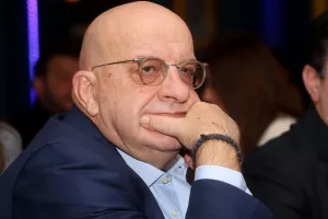 Σκέψεις αποχώρησης από Κούμα (ΟΛΕΣ οι πληροφορίες)