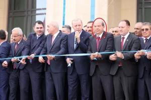 Ο... μάστρος του!