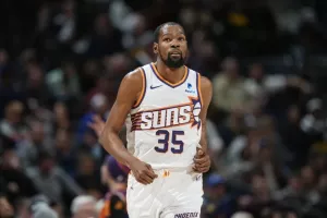 Έσκασε η βόμβα στο NBA: Οι Φοίνιξ Σανς αντάλλαξαν τον Κέβιν Ντουράντ