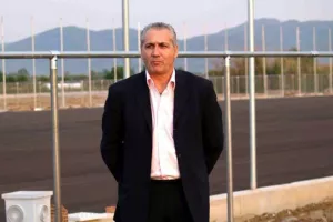 "Το μόνο σίγουρο είναι ότι δεν λογίζεστε για άνθρωποι"