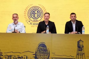 Τραμετσάνι: "Θέλω να είμαι εγώ αυτός που θα επαναφέρει την ΑΕΛ εκεί που της αξίζει" (φώτος)