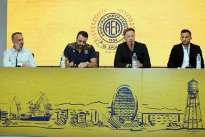Τραμετσάνι: "Θέλω να είμαι εγώ αυτός που θα επαναφέρει την ΑΕΛ εκεί που της αξίζει" (φώτος)