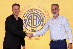 Τραμετσάνι: "Θέλω να είμαι εγώ αυτός που θα επαναφέρει την ΑΕΛ εκεί που της αξίζει" (φώτος)