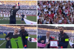 Συγκίνηση για Λόρια