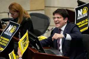 Κολομβία: Υποψήφιος για την προεδρία της χώρας πυροβολήθηκε στην Μπογκοτά - Σκληρές εικόνες