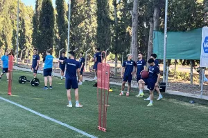 Η προπόνηση της Εθνικής μας - Πρόβλημα με Μάμα (Φώτος/Βίντεο)