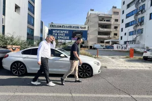 ΦΩΤΟΣ/H αναχώρηση των παραγόντων...