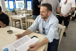 (Φωτος Kerkida) Πήρε το χρίσμα ο Δρ. Ρούσος 