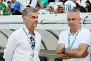 Γράφονται και θα...γράφονται