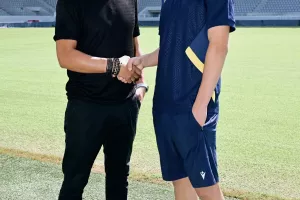Επαγγελματικό συμβόλαιο σε Αντώνη Αντωνίου