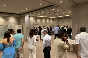 Ανορθωσιάτες/Επαρχίας