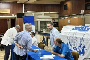(Φωτος Kerkida) Πήρε το χρίσμα ο Δρ. Ρούσος 