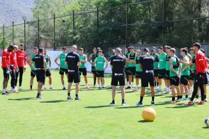 Ομόνοια: Φωτορεπορτάζ από Κυπερούντα