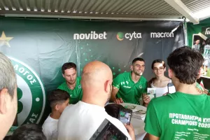 (ΒΙΝΤΕΟ/ΦΩΤΟΣ Kerkida-UPD) Στη...σειρά για τους παίκτες