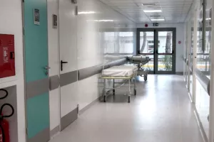Συναγερμός στη Γαλλία/Δωδεκάχρονη νεκρή και άλλα επτά παιδιά στο νοσοκομείο!