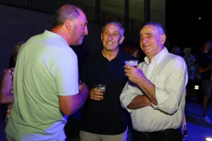 (Φώτος) Παρών στα εγκαίνια της ανάπλασης του παλιού ΓΣΠ 