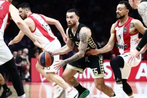 "Παρακολουθεί την περίπτωση του Τζέιμς ο Ολυμπιακός"