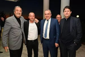 Μουσκάλλης/"Το κράτος οφείλει να βοηθά τα προσφυγικά σωματεία"
