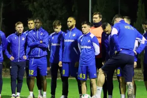 Προτεραιότητες  για «6» και «4»