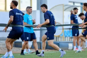 Η προπόνηση της Εθνικής μας - Πρόβλημα με Μάμα (Φώτος/Βίντεο)