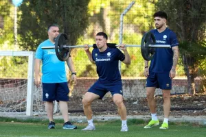 Η προπόνηση της Εθνικής μας - Πρόβλημα με Μάμα (Φώτος/Βίντεο)