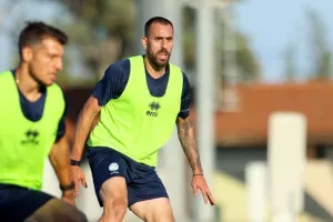 Η προπόνηση της Εθνικής μας - Πρόβλημα με Μάμα (Φώτος/Βίντεο)
