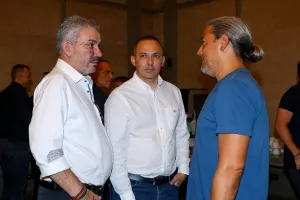 (Φώτος) Το kerkida.net στη Συνέλευση της ΚΟΠ/ΝΕΟΣ πρόεδρος ο Λοϊζίδης