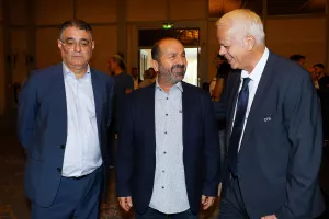(Φώτος) Το kerkida.net στη Συνέλευση της ΚΟΠ/ΝΕΟΣ πρόεδρος ο Λοϊζίδης