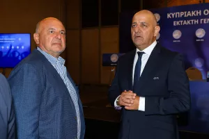 (Φώτος) Το kerkida.net στη Συνέλευση της ΚΟΠ/ΝΕΟΣ πρόεδρος ο Λοϊζίδης