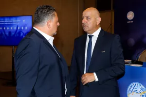 (Φώτος) Το kerkida.net στη Συνέλευση της ΚΟΠ/ΝΕΟΣ πρόεδρος ο Λοϊζίδης